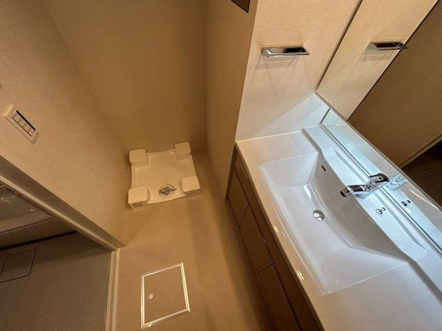 ローレルタワー堺筋本町の設備