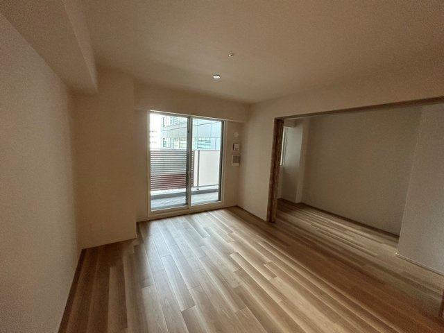 ローレルタワー堺筋本町の居間・リビング