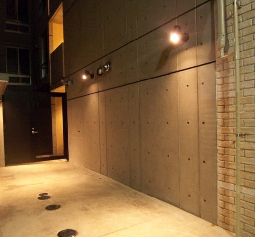 ZESTY豪徳寺のエントランス