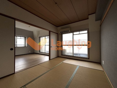 久留米市合川町の賃貸マンションの和室|柔らかい畳が心地よい和室