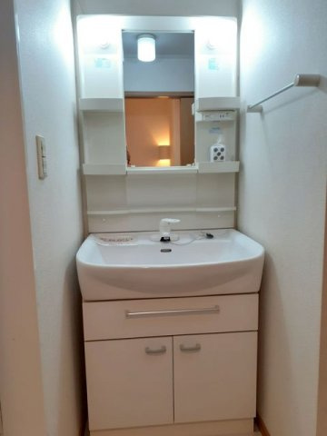 ジェネシス　Ⅲの洗面所