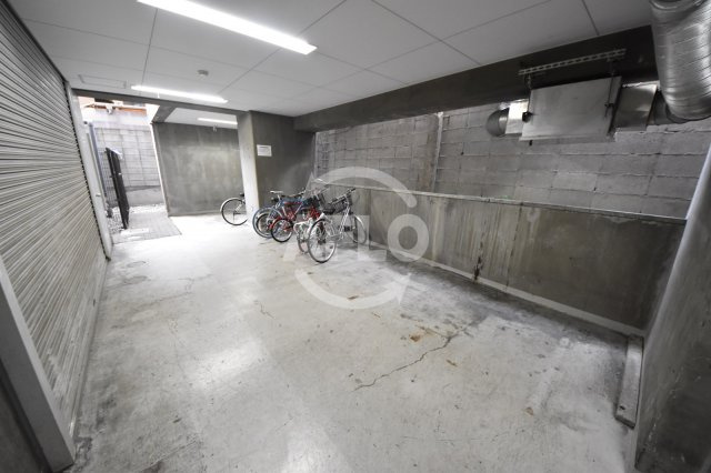 エスティライフ梅田新道のその他共用部分|エスティライフ梅田新道　駐輪場