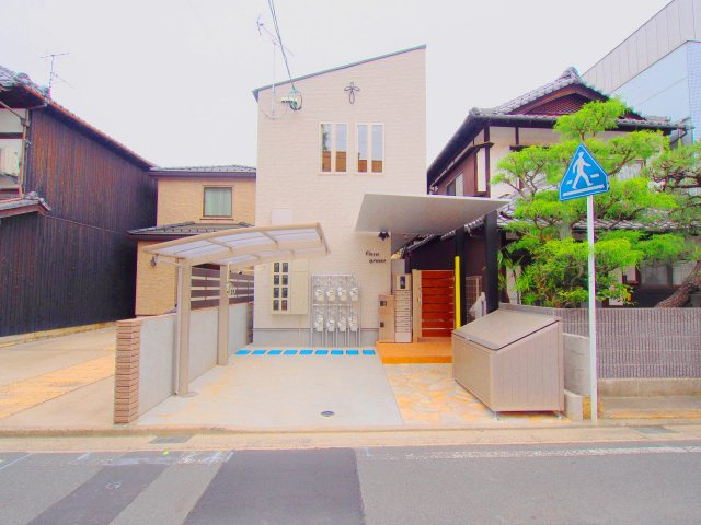 ＣＡＳＡ　ＧＲＡＮＯ（カーサグラーノ）