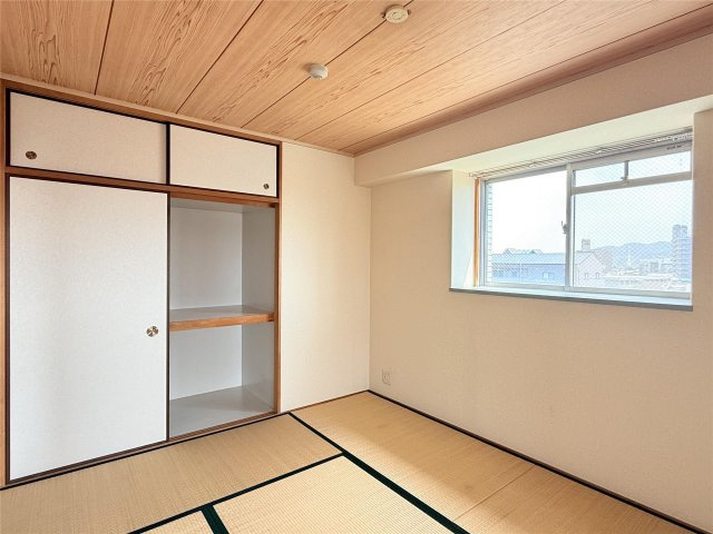 ルピナス南大路の和室