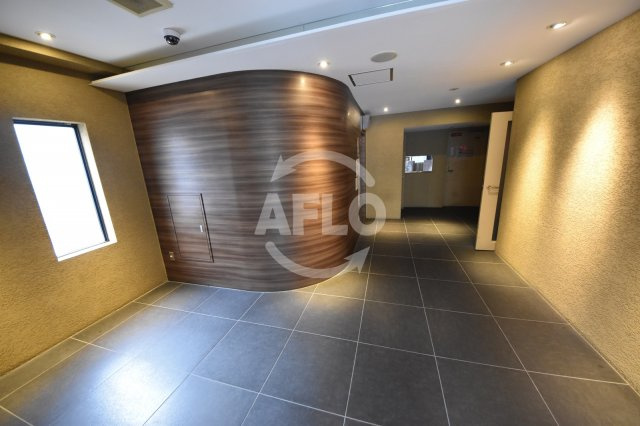 エスティライフ梅田新道のロビー|エスティライフ梅田新道　ロビー