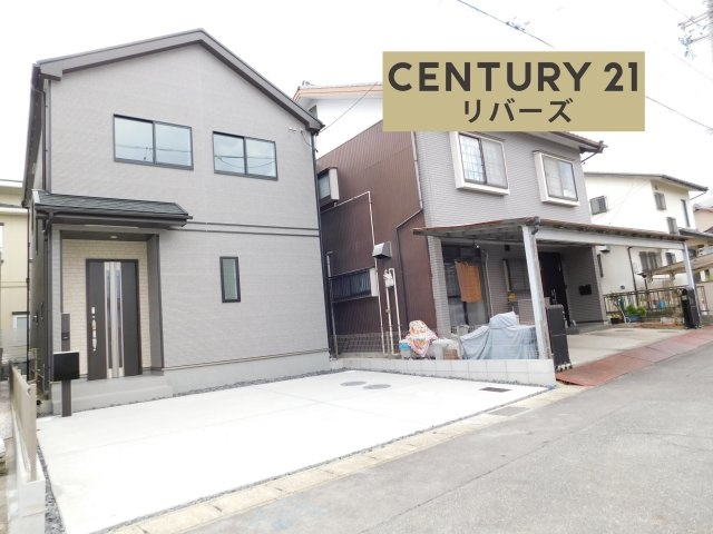 北名古屋市熊之庄山の前の新築一戸建の前面道路含む現地写真|◇限定１棟◇　　いつでも見学出来ます♪（お問合せ当日、平日、水曜、夜間でもＯＫ）　駐車並列２台ＯＫ！　広々ＬＤＫ１９．２５帖♪　保育園、小・中学校、公園など子育てに便利な立地！