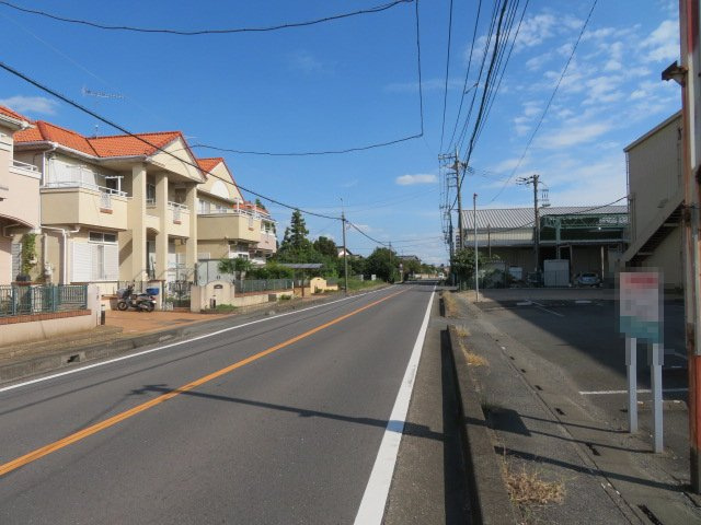 鴻巣市上生出塚の倉庫