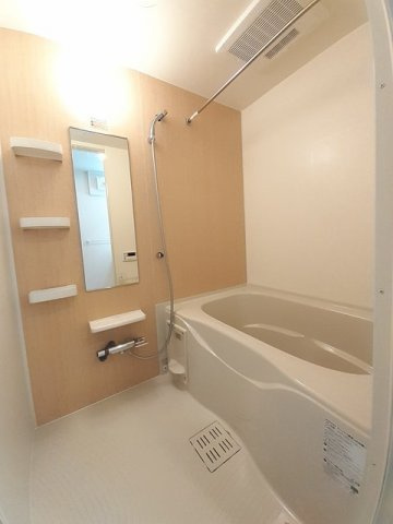 フィオーレ・タチバナＡの浴室