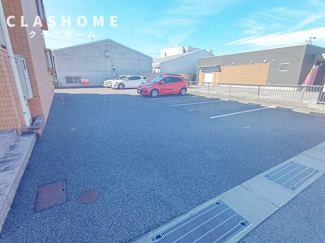ロイヤルロードⅢ　　刈谷市の賃貸ならクラスホーム刈谷店の駐車場