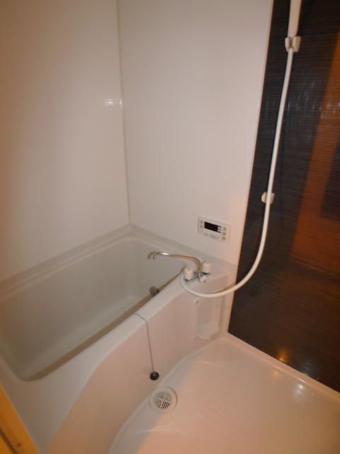 ホワイトヒルズの浴室