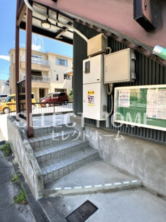 【エントランス】 | エントランスです