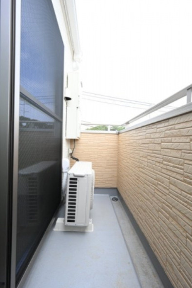 練馬区旭丘２丁目のアパートのバルコニー