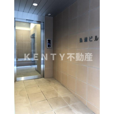 【エントランス】 | 弘進ビル | 建物の内部です