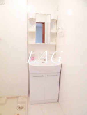 【洗面所】 | トレビナ与野本町 | 洗面台です。