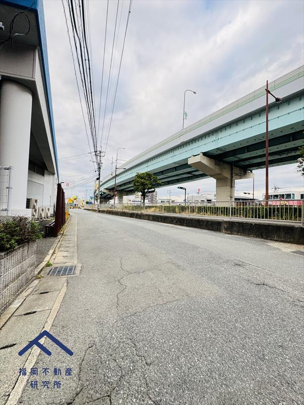 アンピール空港西の周辺