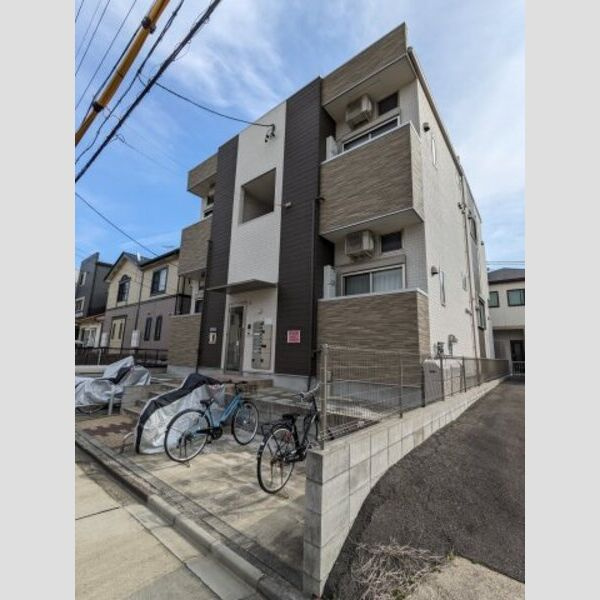 プラージュ外新町　名古屋市賃貸　仲介手数料無料のバルコニー