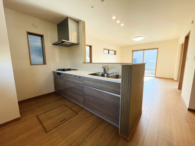 【キッチン】 | 児玉郡上里町第60期　ワイウッドコート　新築戸建　　全４区画　2号棟