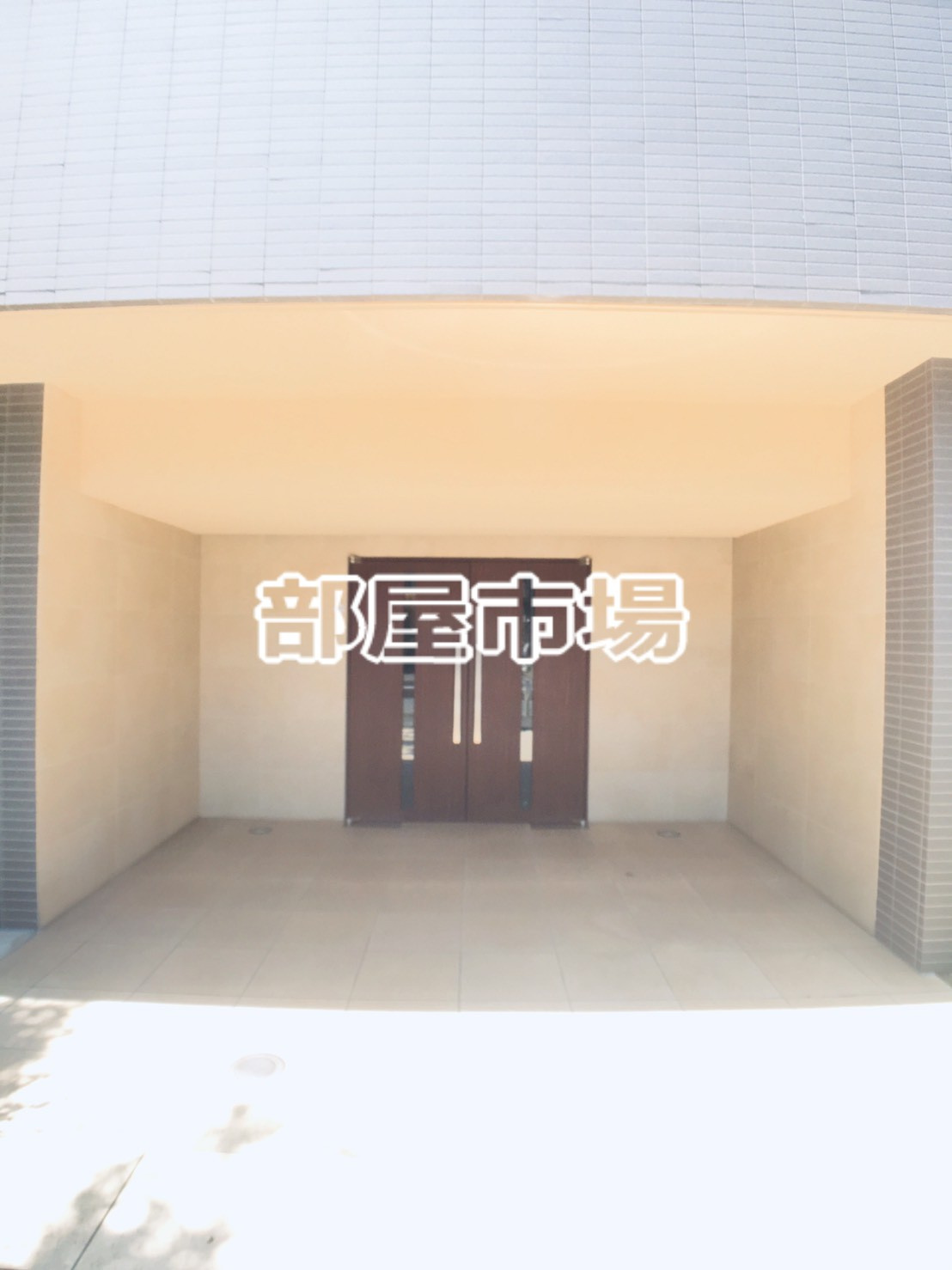 レジオス本所吾妻橋のエントランス