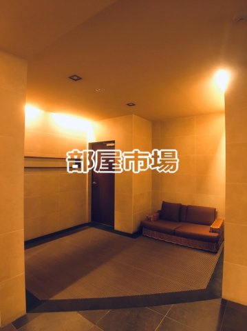 レジオス本所吾妻橋のロビー