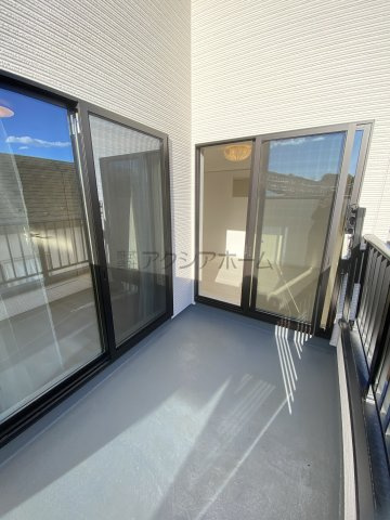 所沢市山口・全3棟　新築未入居一戸建　1号棟のバルコニー