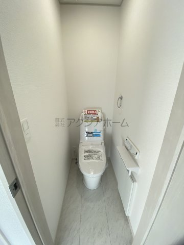 所沢市山口・全3棟　新築未入居一戸建　1号棟のトイレ|2Fトイレ