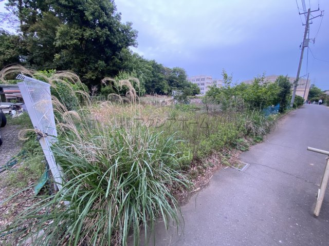 【外観】 | 所沢市北野新町2丁目・全1区画　建築条件なし土地 | 交通量が少なく、静かな環境です。