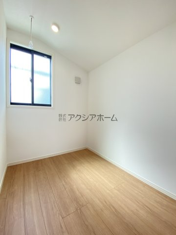 所沢市上新井2丁目・全1棟　新築一戸建　～リビング吹抜け～のその他|2階書斎2.5帖