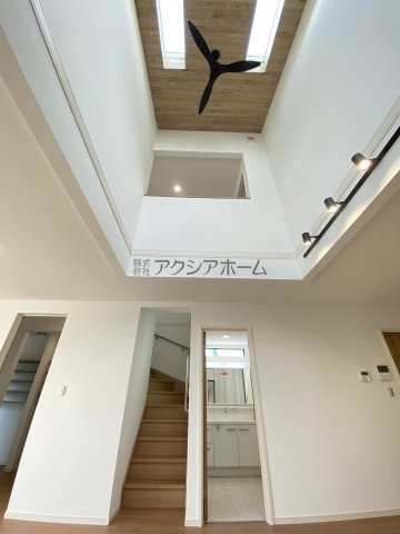 所沢市上新井2丁目・全1棟　新築一戸建　～リビング吹抜け～のその他