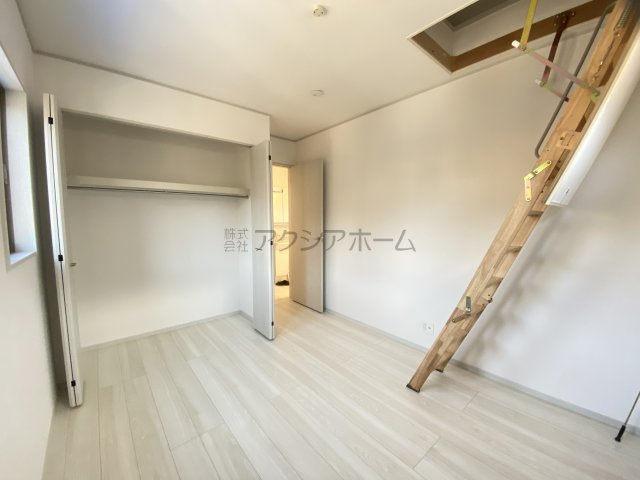 所沢市山口・全3棟　新築未入居一戸建　2号棟の子供部屋|2F洋室5.3帖