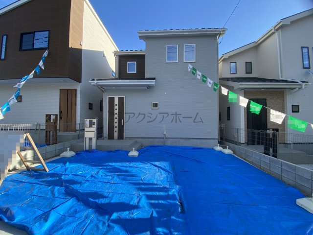 所沢市山口・全3棟　新築未入居一戸建て　2号棟の駐車場|カースペース2台