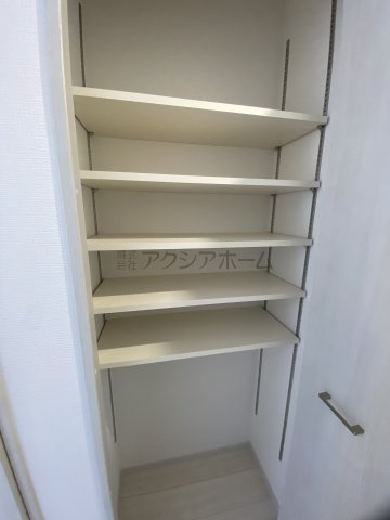 所沢市山口・全3棟　新築未入居一戸建　2号棟の収納|キッチン収納