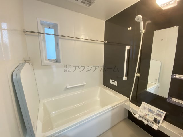 所沢市山口・全3棟　新築未入居一戸建て　2号棟の浴室|ゆったり入れるユニットバス