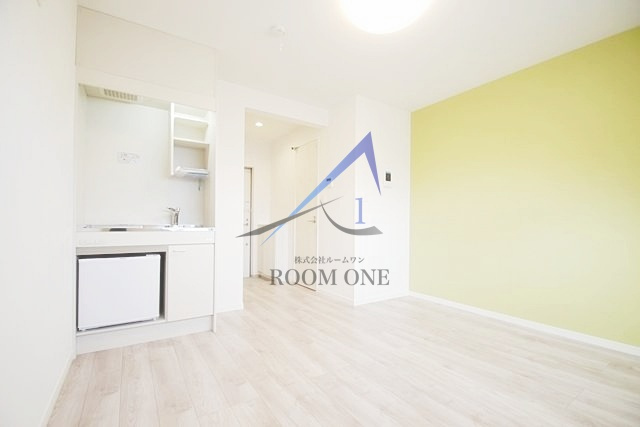 KURA　Nakanoshimaの居間・リビング|洋室のお部屋です。