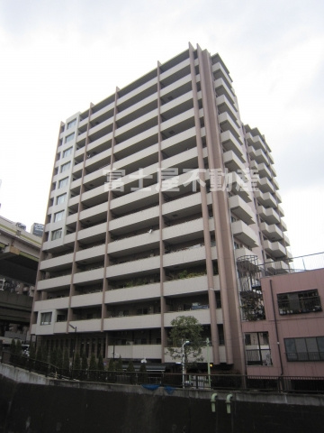 グローリオ板橋本町の外観