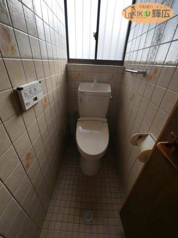 【トイレ】 | 高砂市阿弥陀町地徳　中古戸建