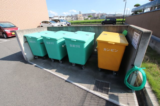 【エントランス】 | ヴィスタシア