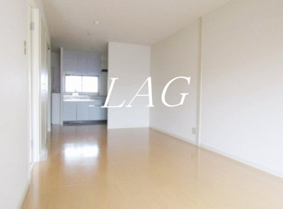 【居間・リビング】 | チサカ第１ビル | 洋室のお部屋です。