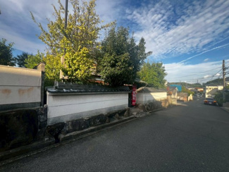 【前面道路含む現地写真】 | 庭代台４丁　売土地 | 【個性あふれる住まいを実現できる「建築条件無の売土地」です】