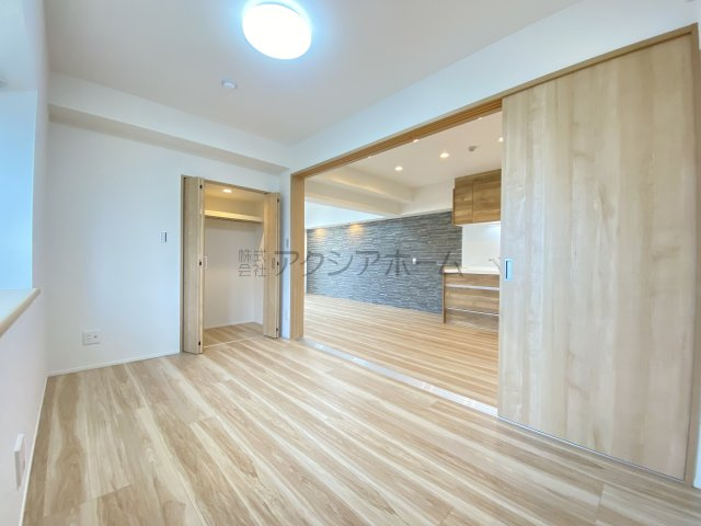 ライオンズマンション小手指の寝室|洋室5.1帖