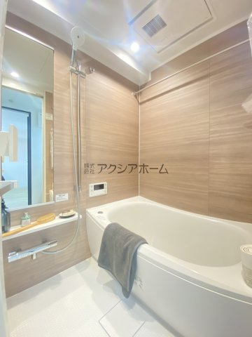 フラッツ西所沢の駐車場