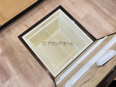 【収納】 | 東村山市恩多町5丁目　中古一戸建　～LDKゆったり18帖～ | キッチン床下収納