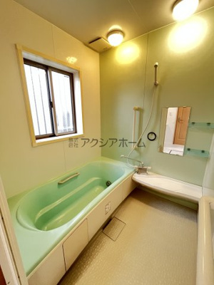 【浴室】 | 東村山市恩多町5丁目　中古一戸建　～LDKゆったり18帖～ | 1坪サイズ・浴室暖房乾燥機付ユニットバス