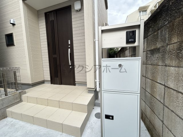 東村山市本町1丁目・全2棟　新築未入居一戸建　2号棟の設備|インターホン・ポスト