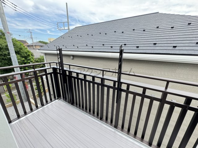 東大和市芋窪5丁目・全3棟　新築未入居一戸建　1号棟のバルコニー