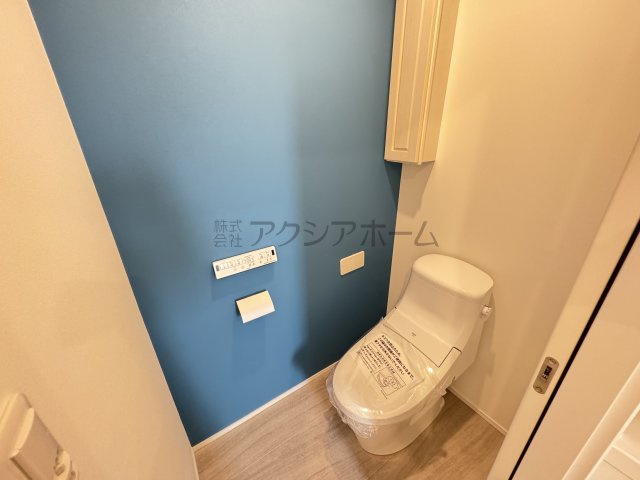 東大和市芋窪5丁目・全3棟　新築未入居一戸建　1号棟のトイレ|2階トイレ