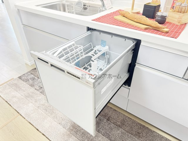 所沢市東所沢3丁目・全4棟　新築一戸建　D号棟のキッチン|食洗機付