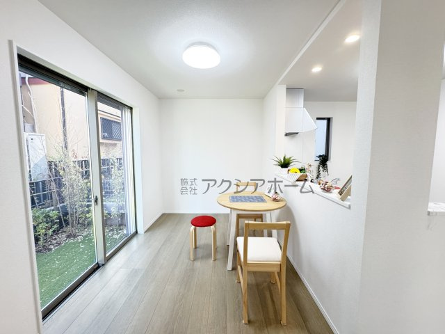 所沢市東所沢3丁目・全4棟　新築一戸建　D号棟の居間・リビング|（家具は含まれません）