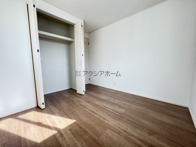 所沢市弥生町・全2棟　新築一戸建　A号棟　～3階建～の駐車場|現地写真（2025年11月20日撮影）