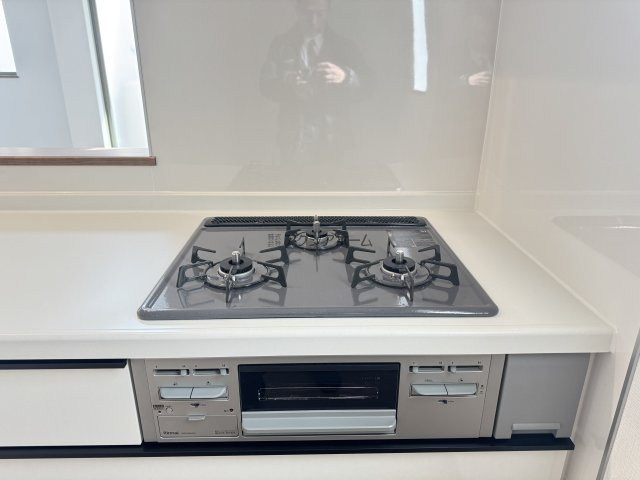 所沢市弥生町・全2棟　新築一戸建　B号棟　～3階建～の設備