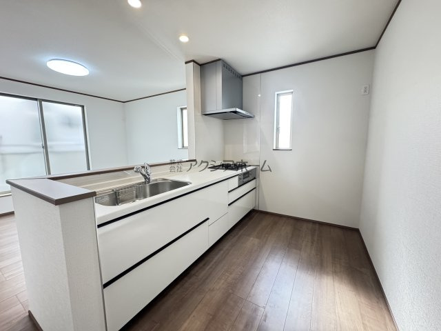 所沢市弥生町・全2棟　新築一戸建　B号棟　～3階建～の外観|現地写真（2025年10月30日撮影）